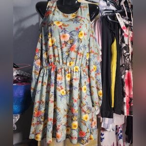 URBAN GIRL MINI DRESS PT TO PT 18 LENGHT 33